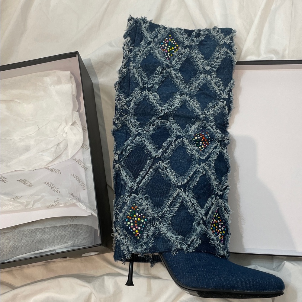 •CAPE ROBBIN• “Bobome” Blue Studded Denim Stiletto Pointed Boots // NIB - Picture 7 of 13